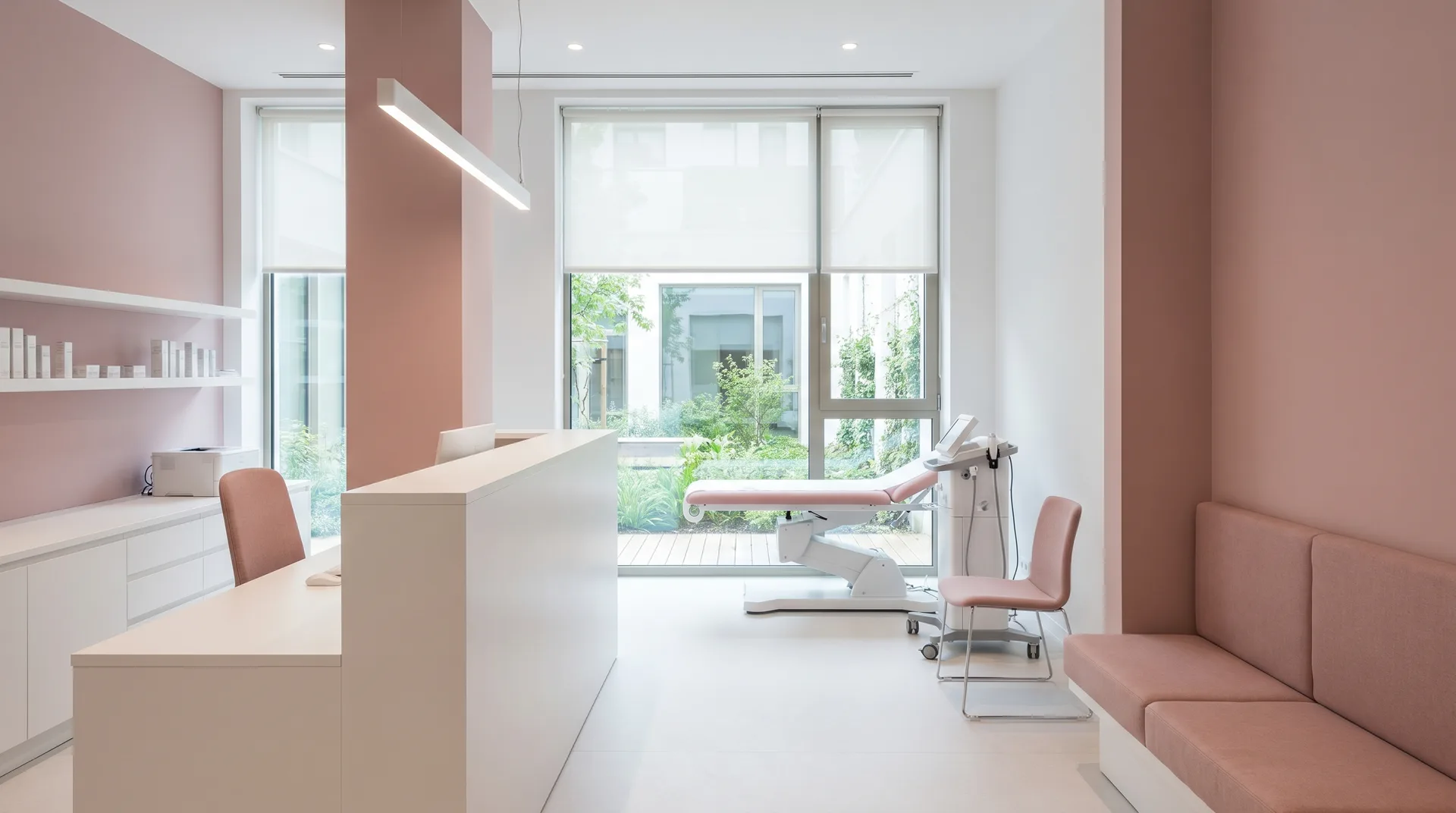 Cura della pelle nello studio dermatologico